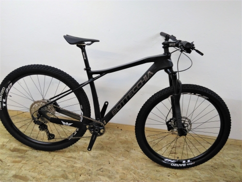 Bottechia Ortles 297+ Carbon 29 Zoll Mountainbike 1 x 12-Gang Shimano Deore